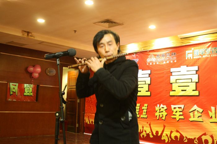 將軍很給力 壹壹向前沖！
(圖9)