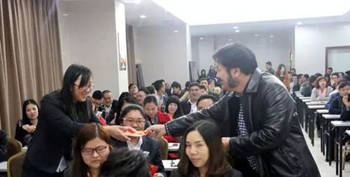 固本強(qiáng)基，把握機(jī)遇——將軍企業(yè)2015年開年大會(huì)圓滿成功
(圖6)