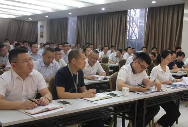 合心聚力 共創(chuàng)輝煌|將軍企業(yè)年中總結(jié)暨下半年工作啟動(dòng)大會(huì)圓滿(mǎn)召開(kāi)
(圖2)