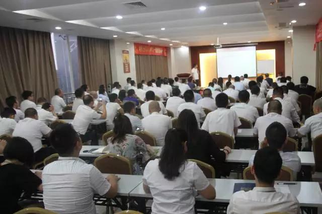 合心聚力 共創(chuàng)輝煌|將軍企業(yè)年中總結(jié)暨下半年工作啟動(dòng)大會(huì)圓滿(mǎn)召開(kāi)
(圖4)