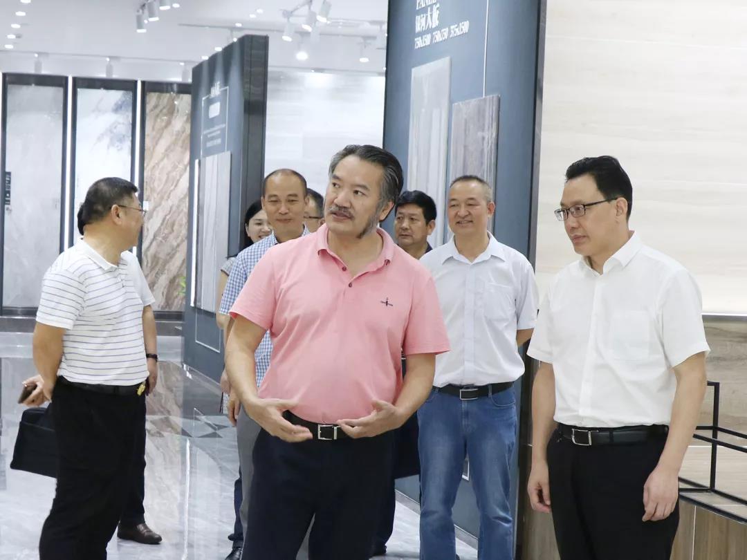 頭條丨衡陽政府考察團再度走進將軍企業(yè)，共商發(fā)展未來！
(圖10)