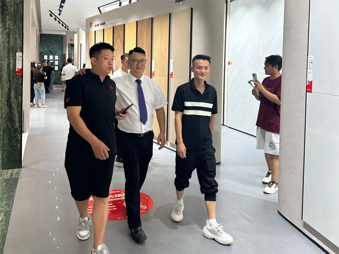 “將星閃耀 贏戰(zhàn)終端”成都站：攜手共創(chuàng)，智啟未來新篇章(圖17)
